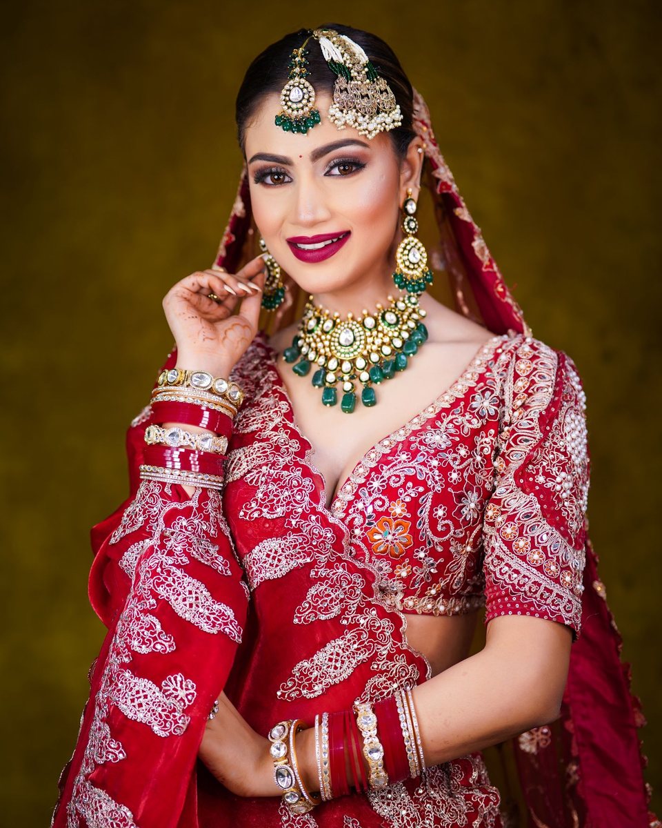 Bridal makeup look from the Instagram feed